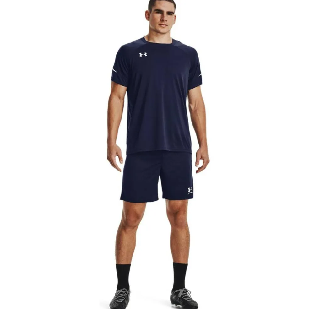 Challenger Core Herren Shorts