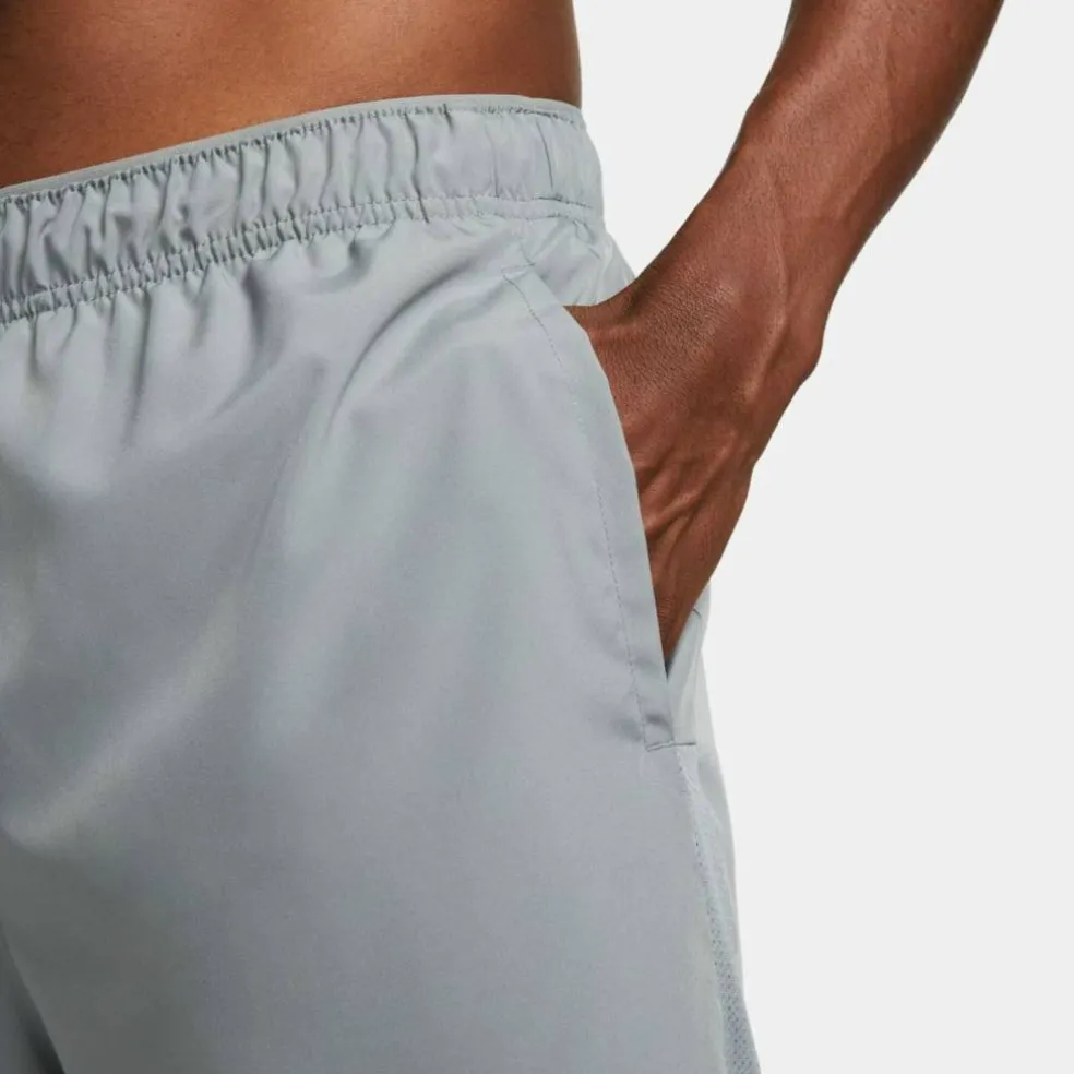 Challenger Dri-Fit 7"-Lined Herren Shorts