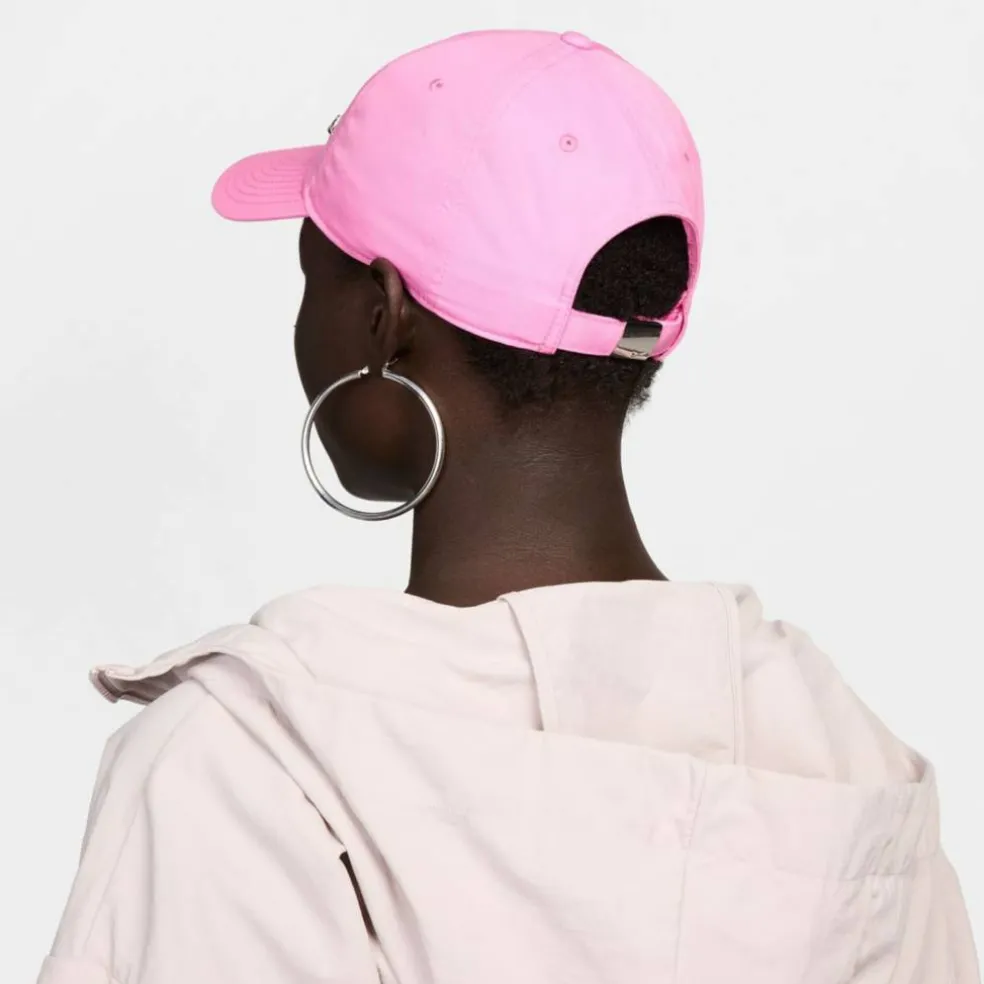 Dri-Fit Unstructured Metal Swoosh Unisex Cap