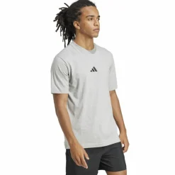 Essentials Small Logo Single Herren T-Shirt