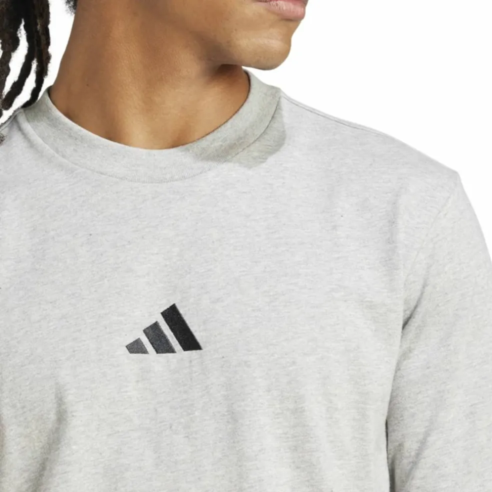 Essentials Small Logo Single Herren T-Shirt