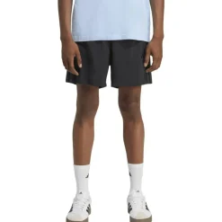 Essentials 3-Streifen Chelsea Herren Shorts