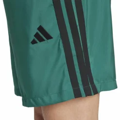 Essentials 3-Streifen Chelsea Herren Shorts