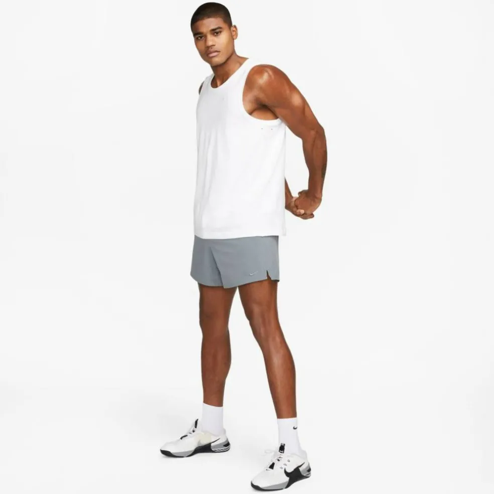 Primary Dri-Fit Versatile Herren T-Shirt