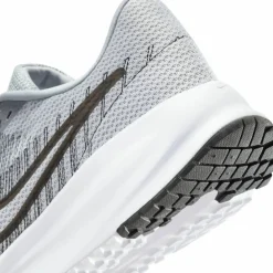 Run Defy Road Herren Laufschuhe