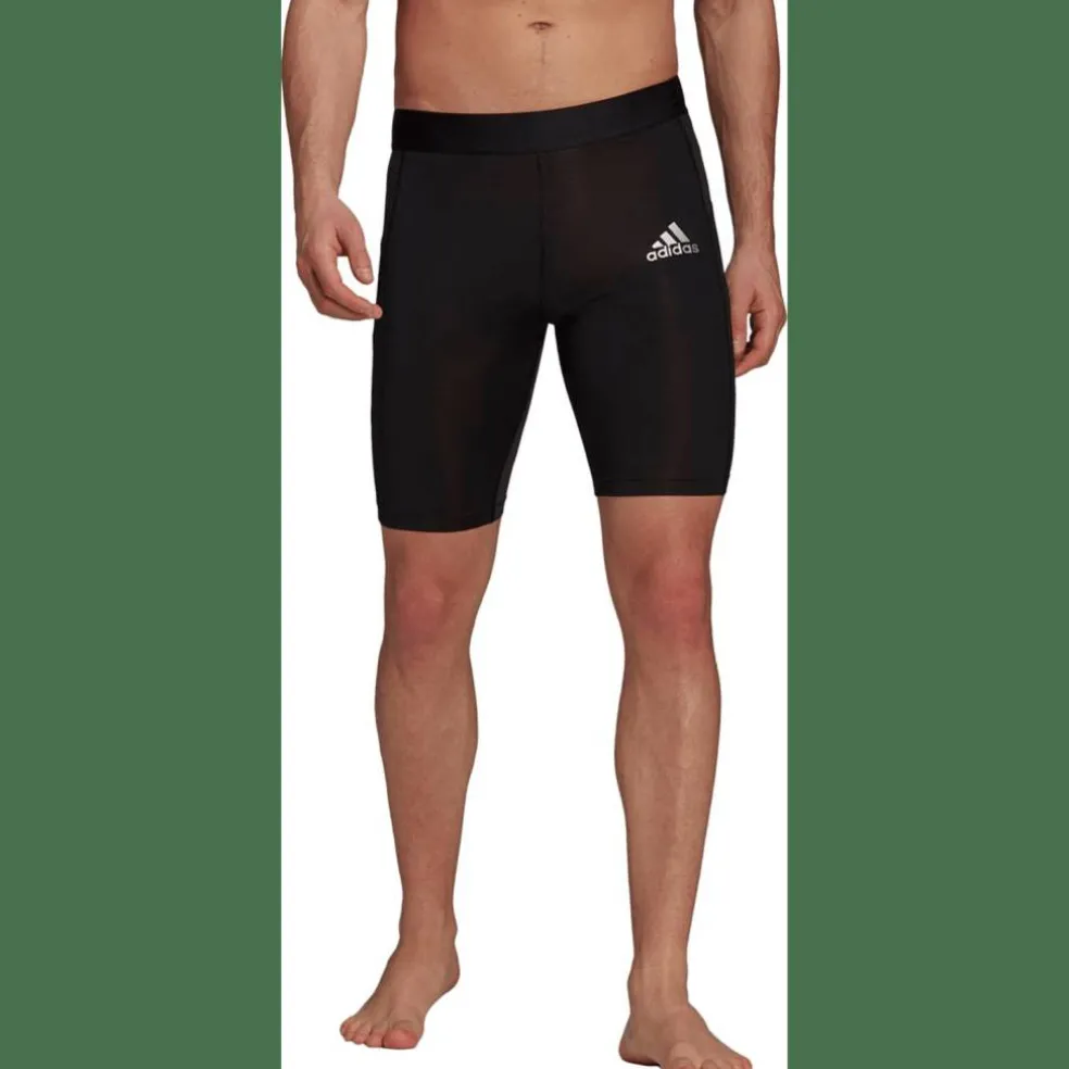 Techfit kurze Tight Herren Tights