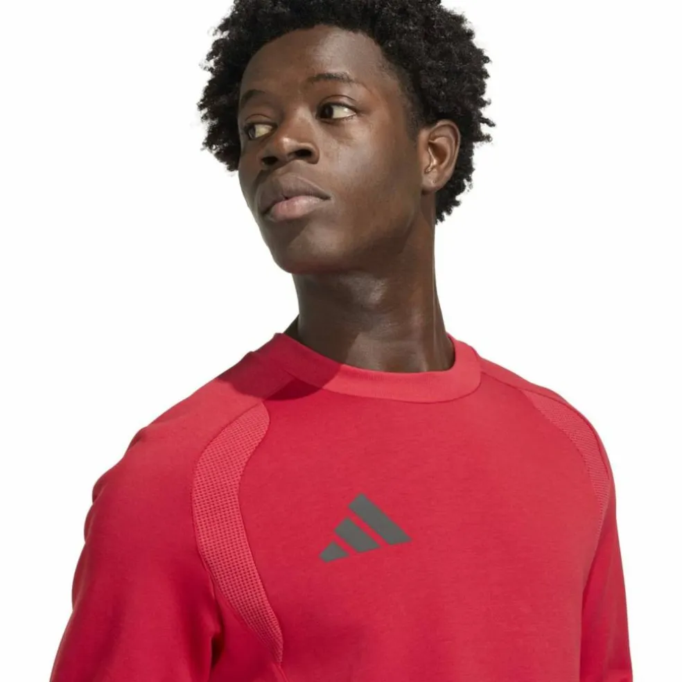 Tiro Travel Crew Herren Sweatshirt