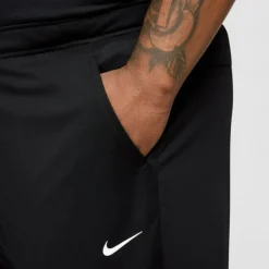 Totality Dri-Fit Tapered Versatile Herren Trainingshose