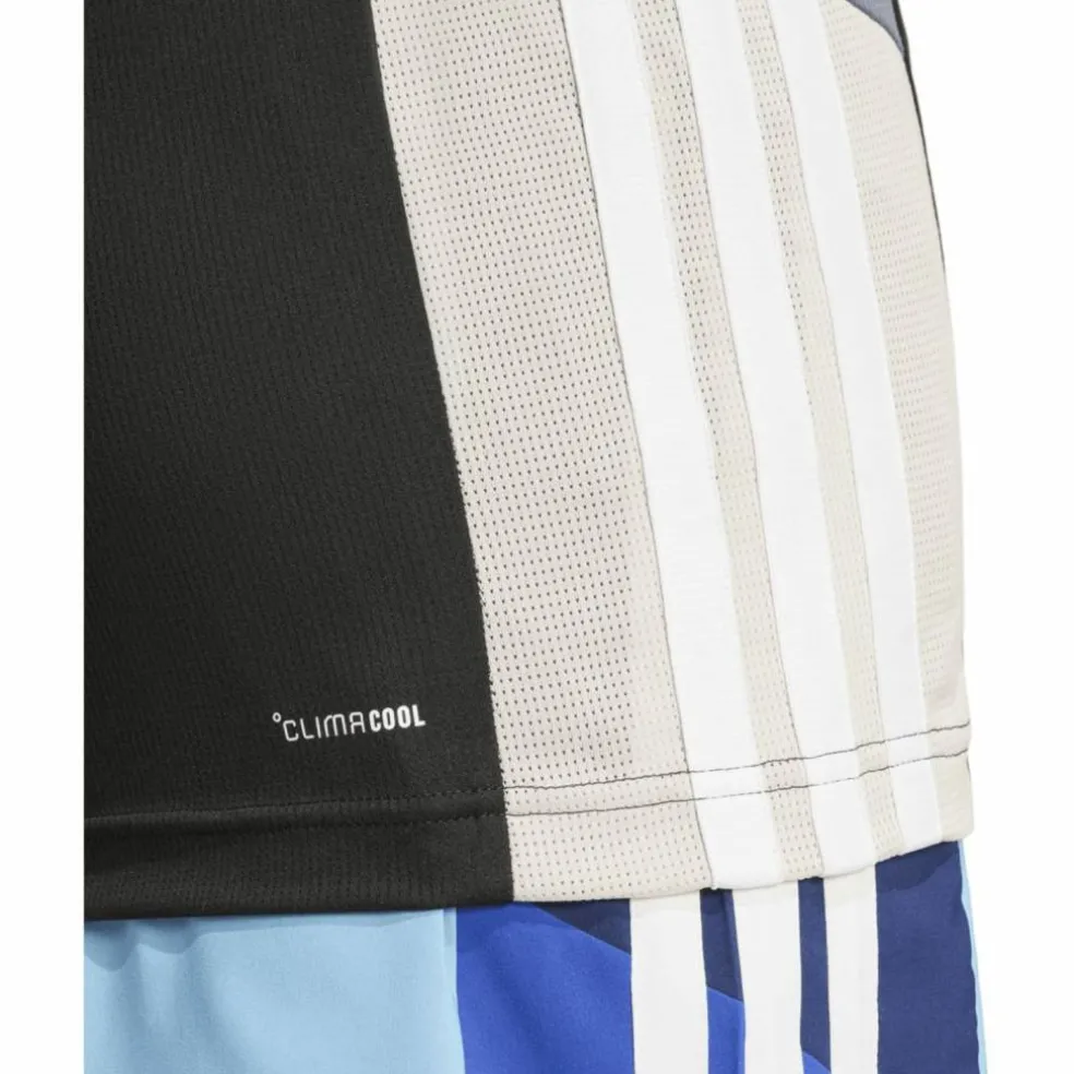 TR ESS CB SL Herren T-Shirt