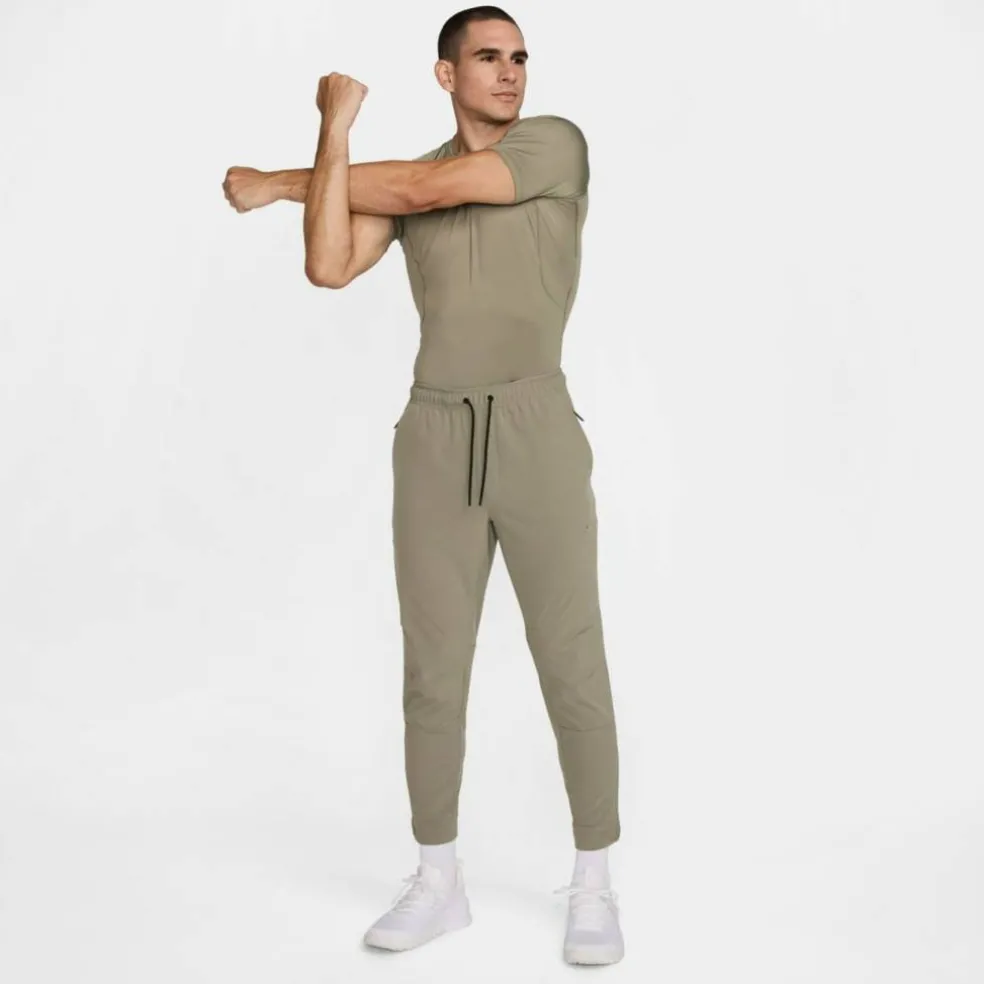 Unlimited Dri-Fit Zippered Cuff Versatile Herren Trainingshose