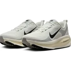 Vomero 18 Road Herren Laufschuhe